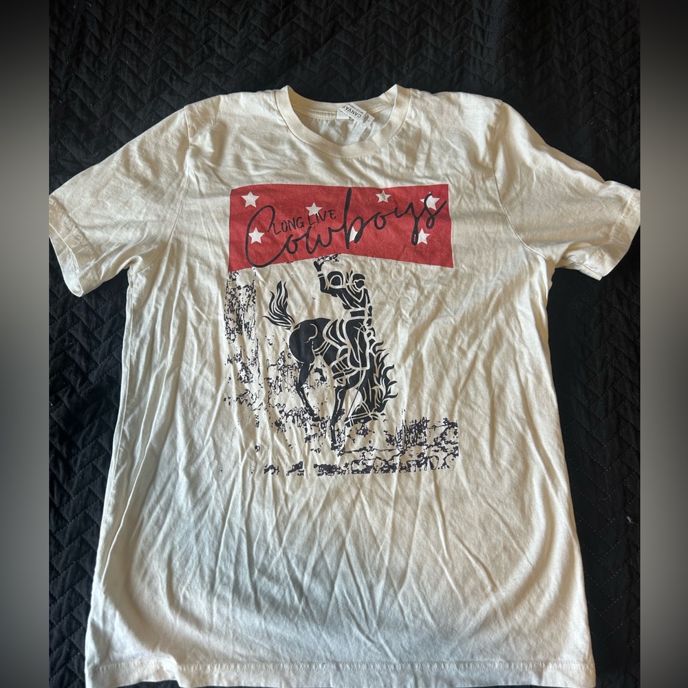 Long Live Cowboys tee. Sand colored. Size L